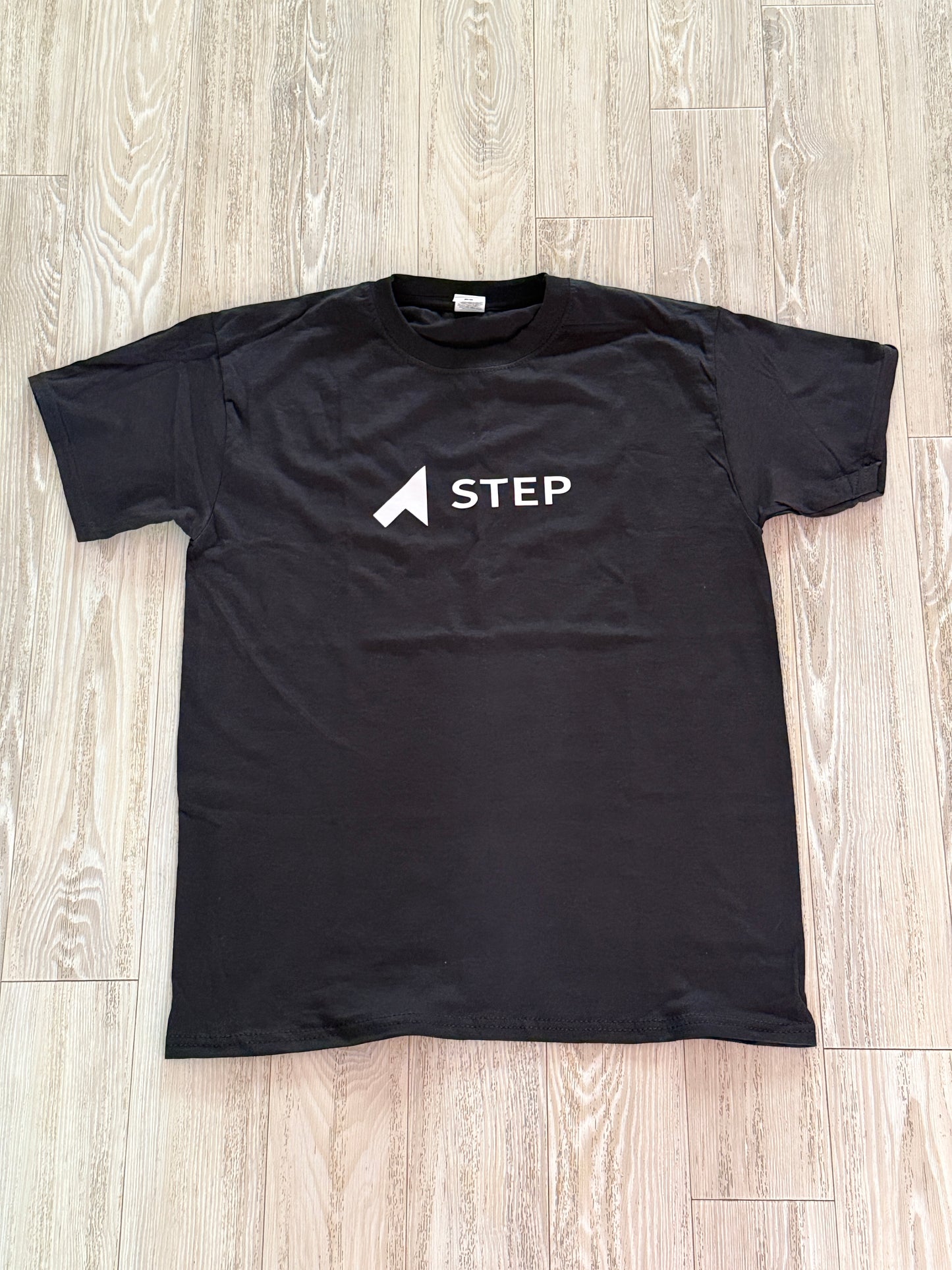 STEP short sleeve tshirt